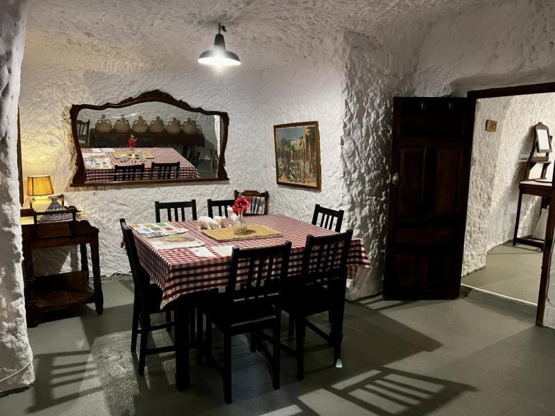 Cuevas La Veranda Orce Luaran gambar